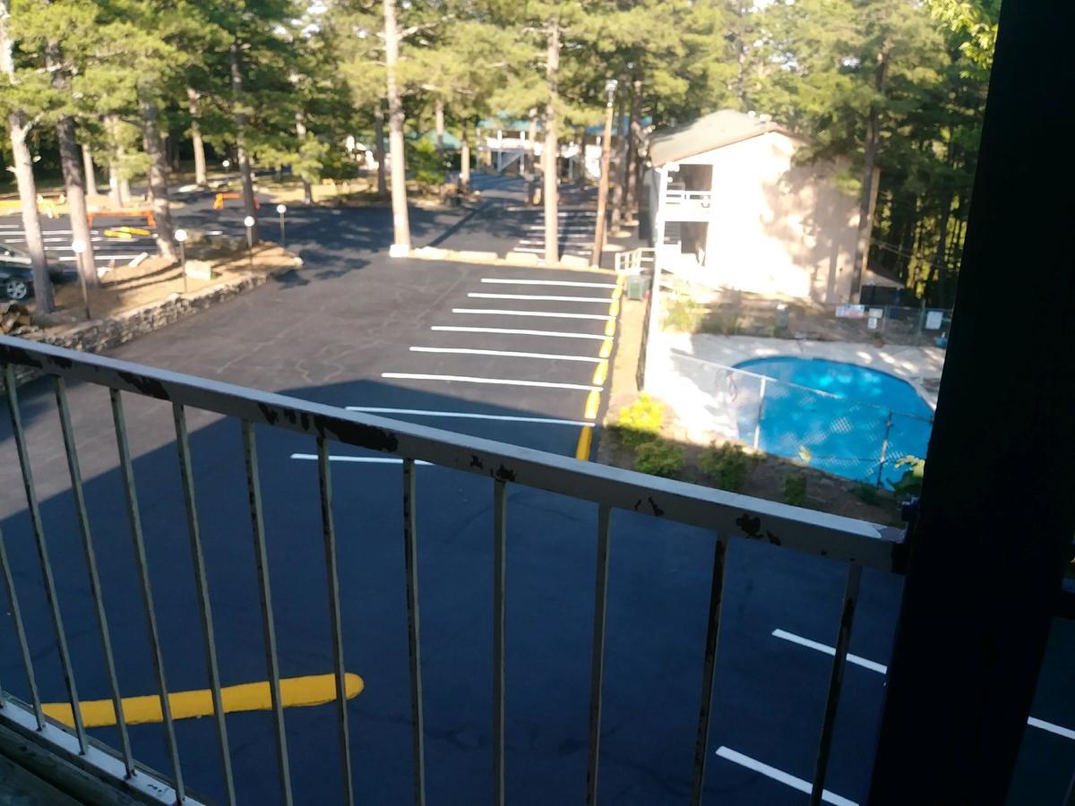 Traveler'S Inn Eureka Springs Dış mekan fotoğraf