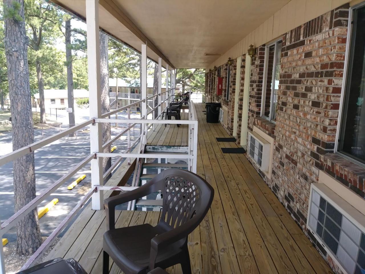 Traveler'S Inn Eureka Springs Dış mekan fotoğraf